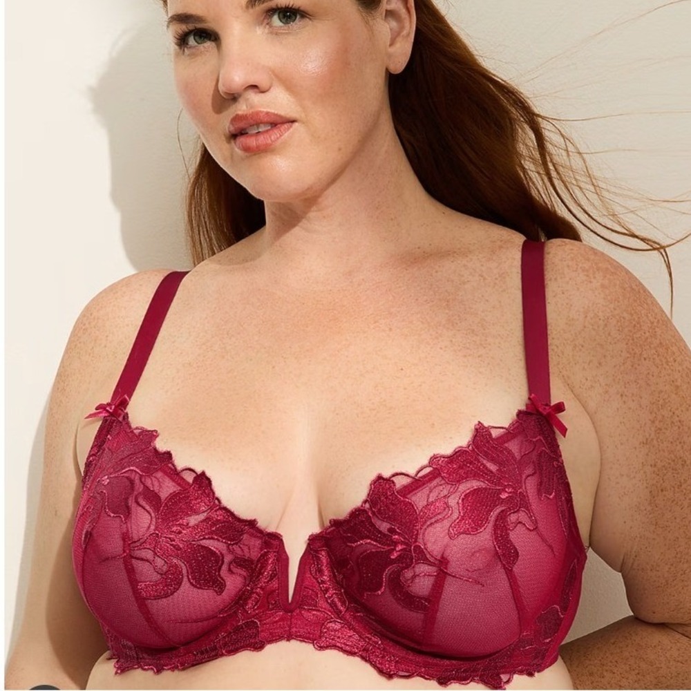 NWT Cacique Embroidered Unlined Balconette‎ Bra Size 46DDD Rumba Red